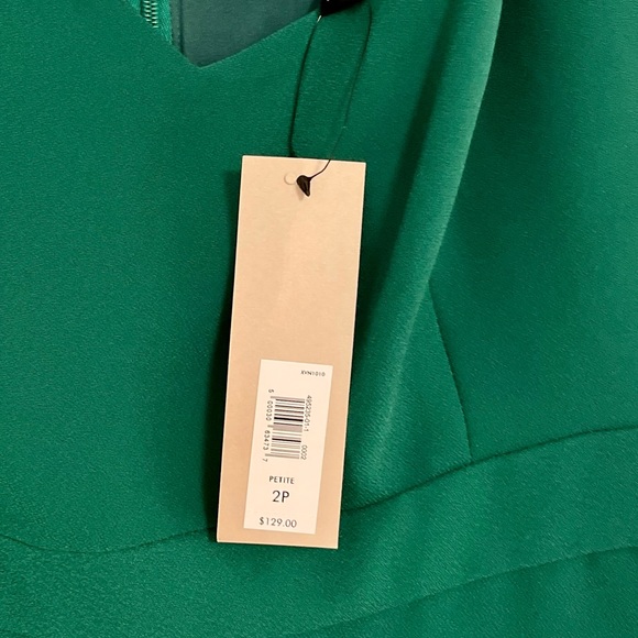 Banana Republic Emerald/Kelly Green -Size 2 - cocktail midi dress. - Picture 7 of 10